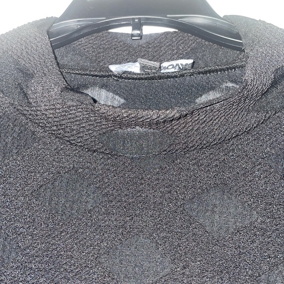 Fashion Nova Top - Picture 3 of 7